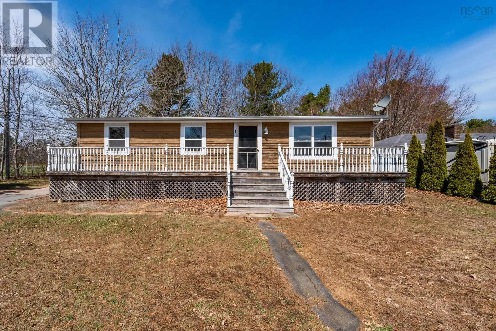 1 Pinecrest Drive