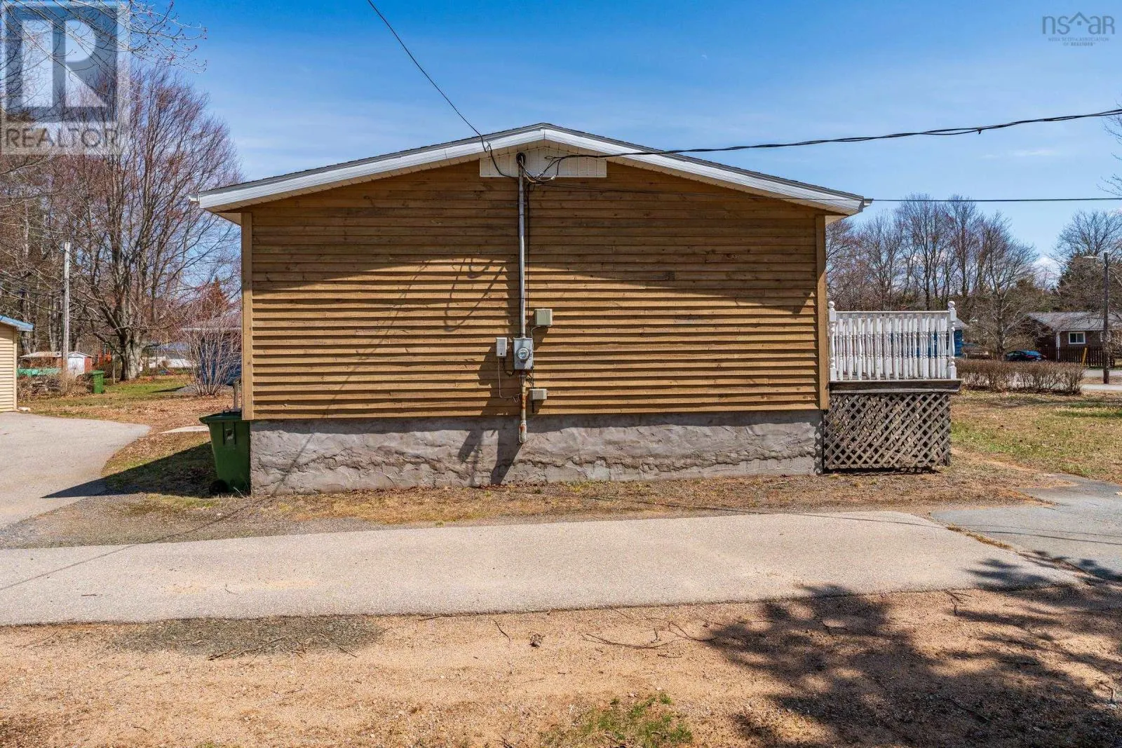 1 Pinecrest Drive