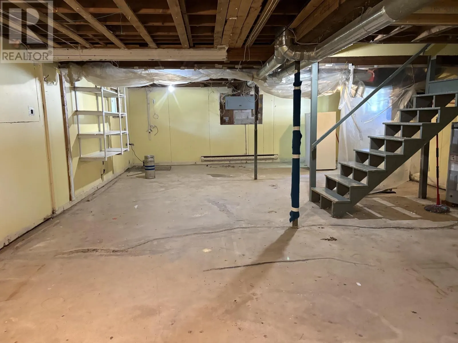 1 Pinecrest Drive
