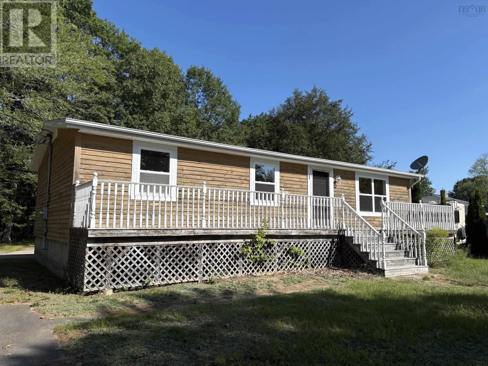1 Pinecrest Drive