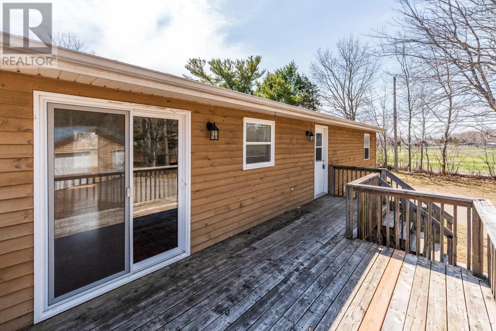 1 Pinecrest Drive