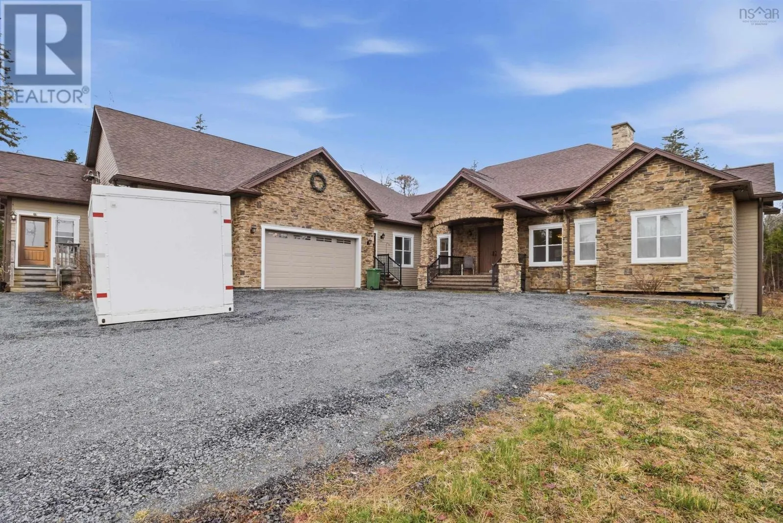 695 Sandwick Drive