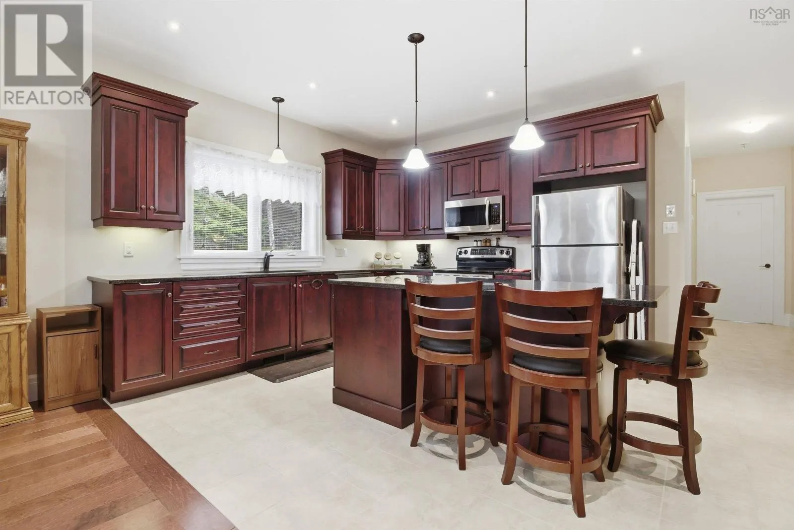 695 Sandwick Drive