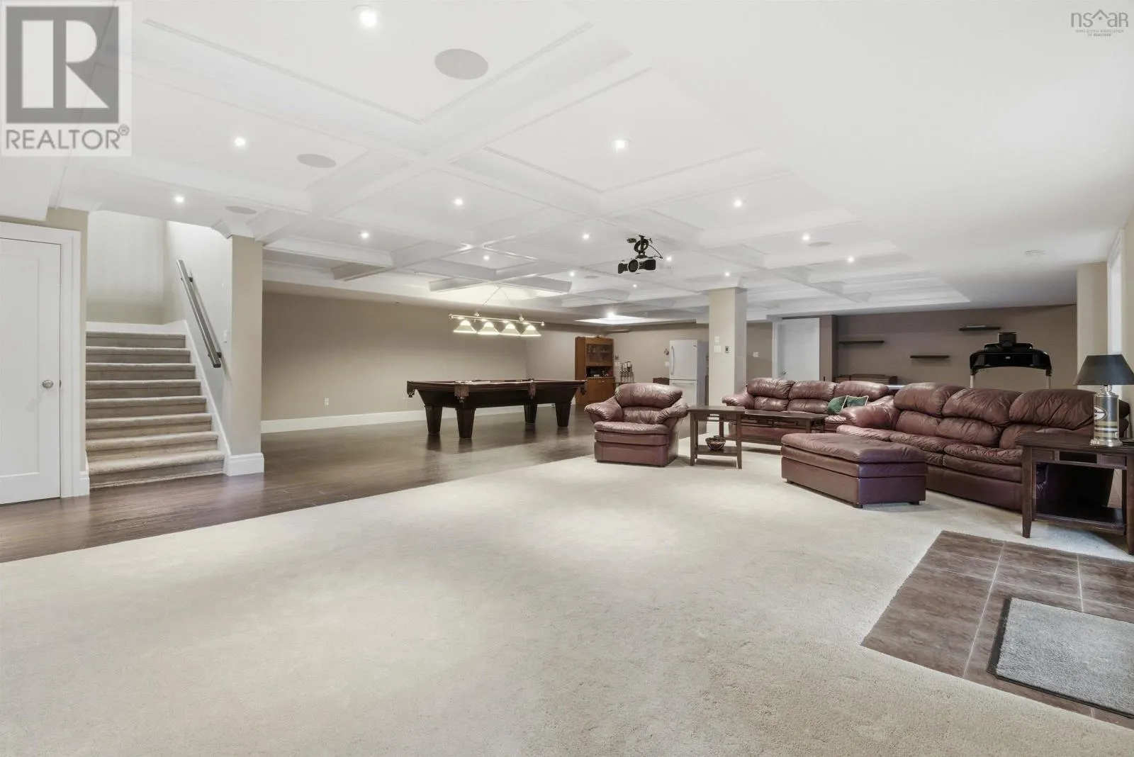 695 Sandwick Drive
