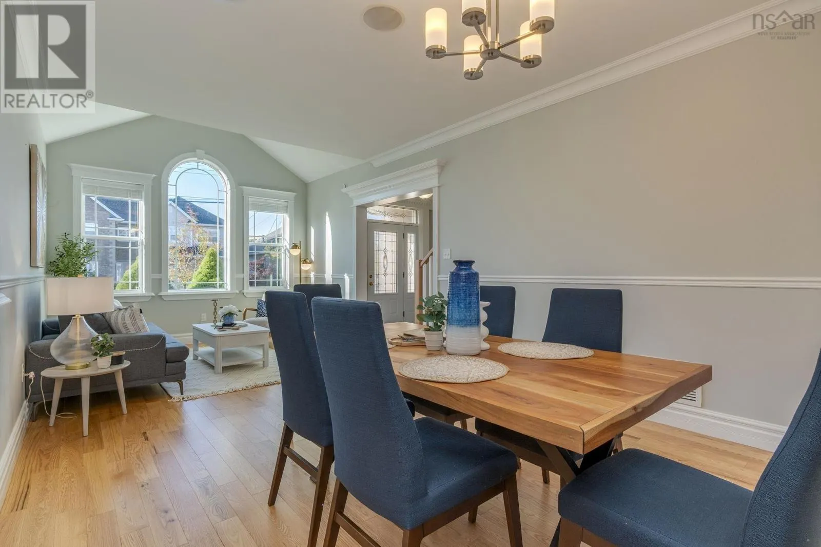 153 Ravines Drive