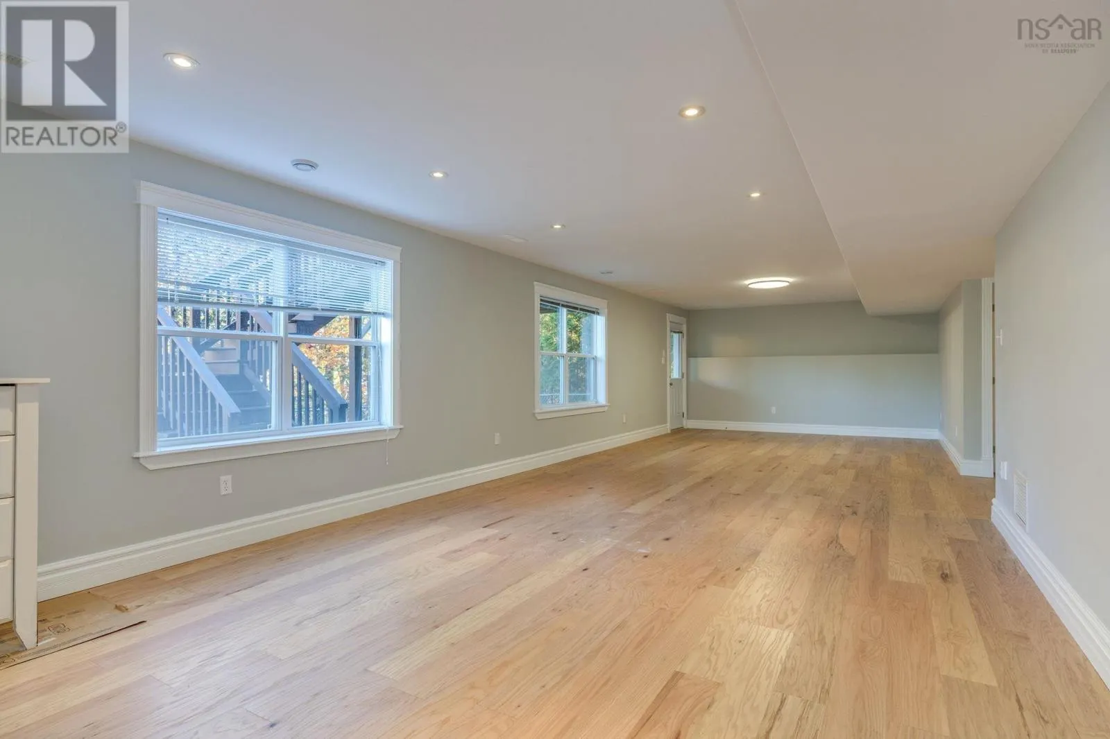 153 Ravines Drive