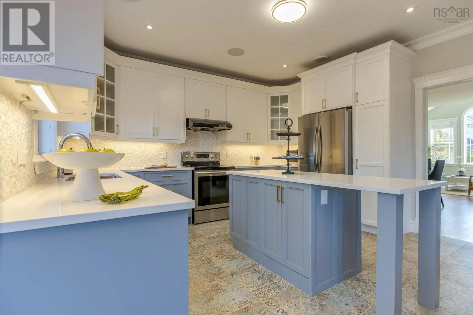 153 Ravines Drive