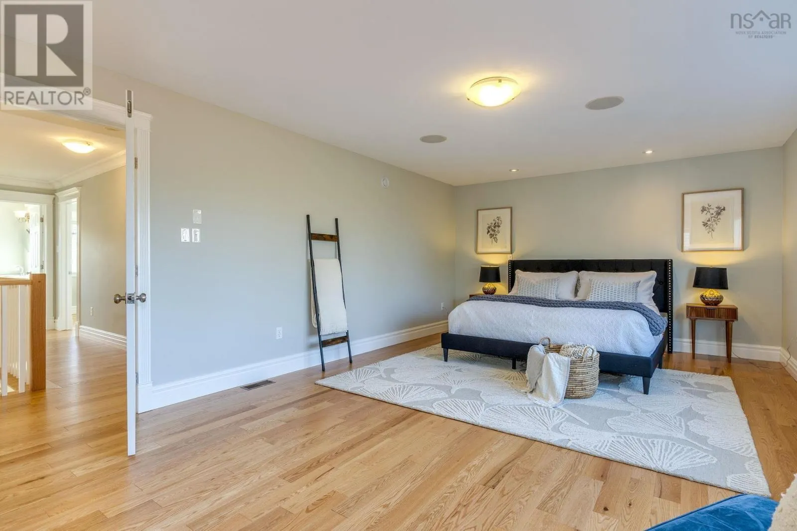 153 Ravines Drive
