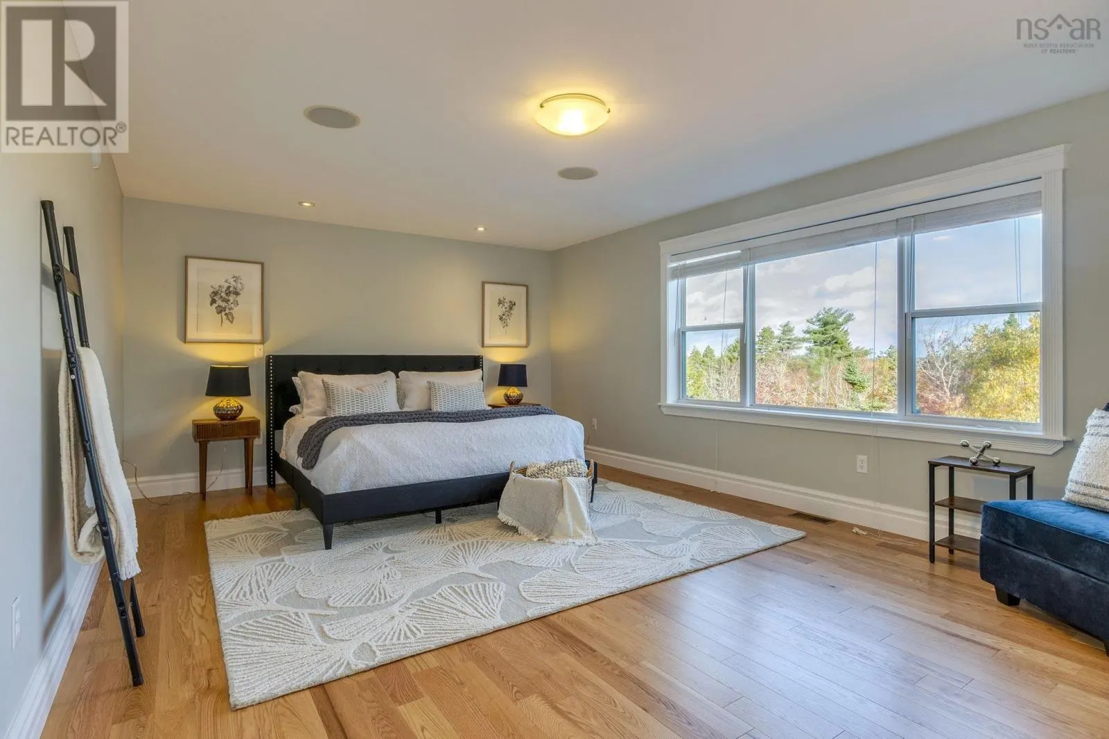 153 Ravines Drive