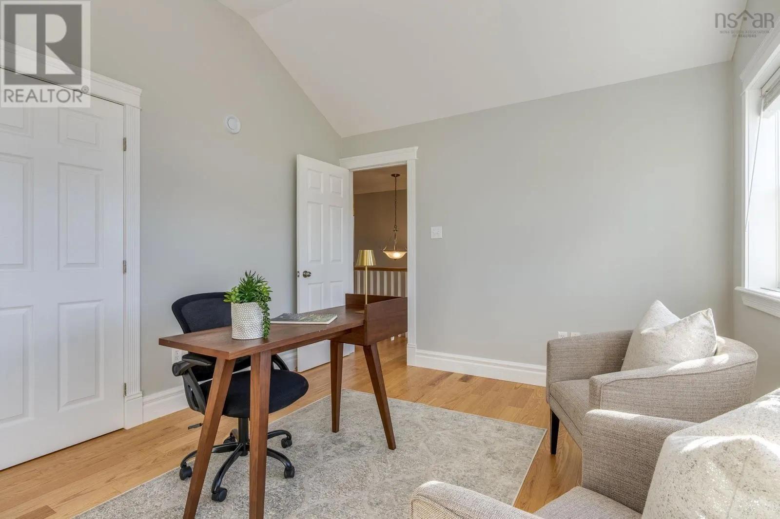 153 Ravines Drive
