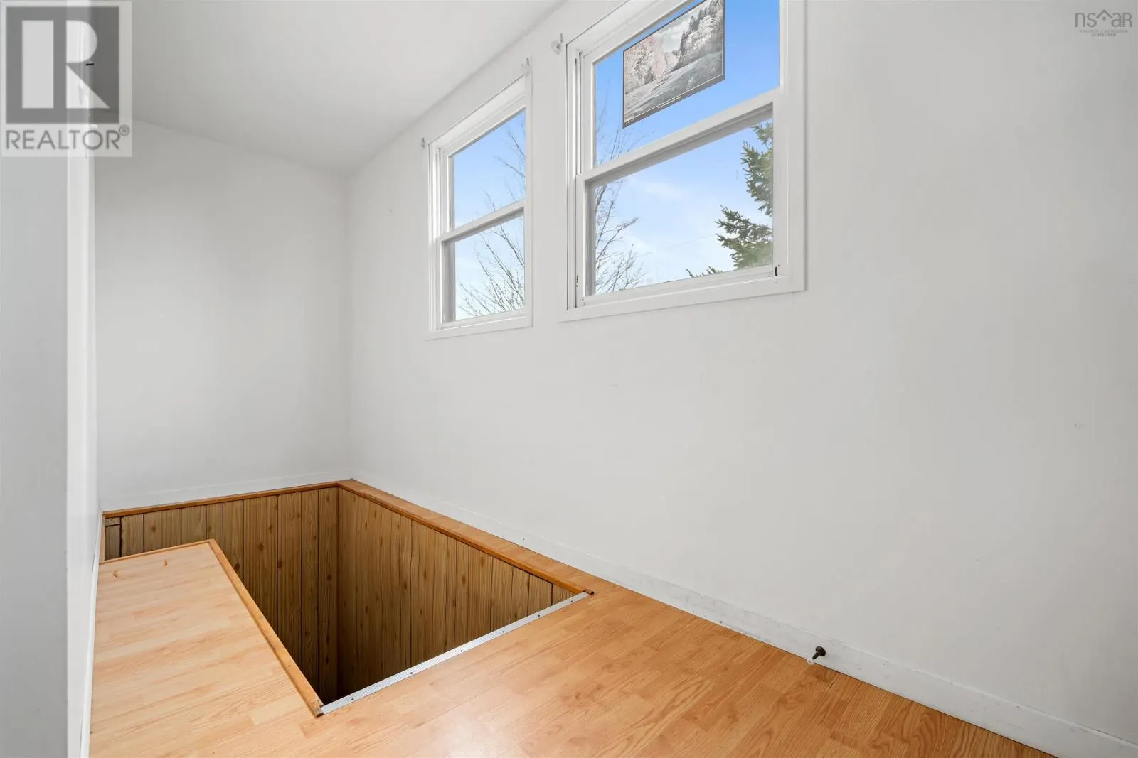 284 Willow Street