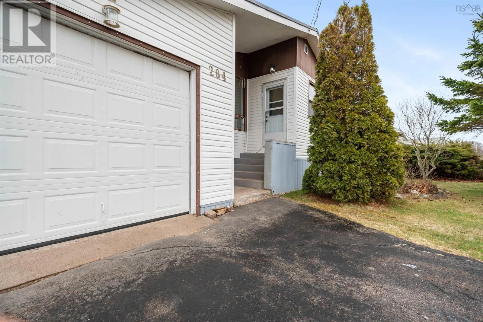 284 Willow Street