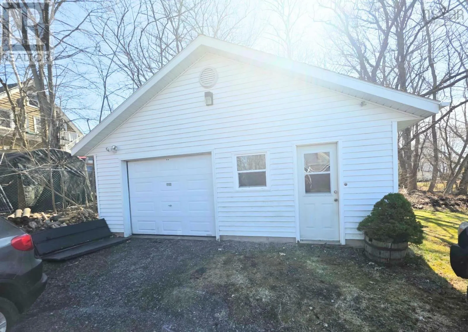 148 Crescent Street