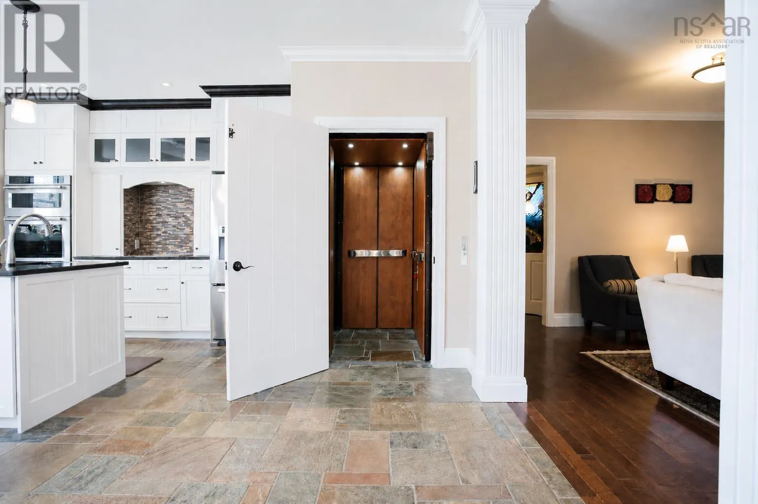 6177 Regina Terrace