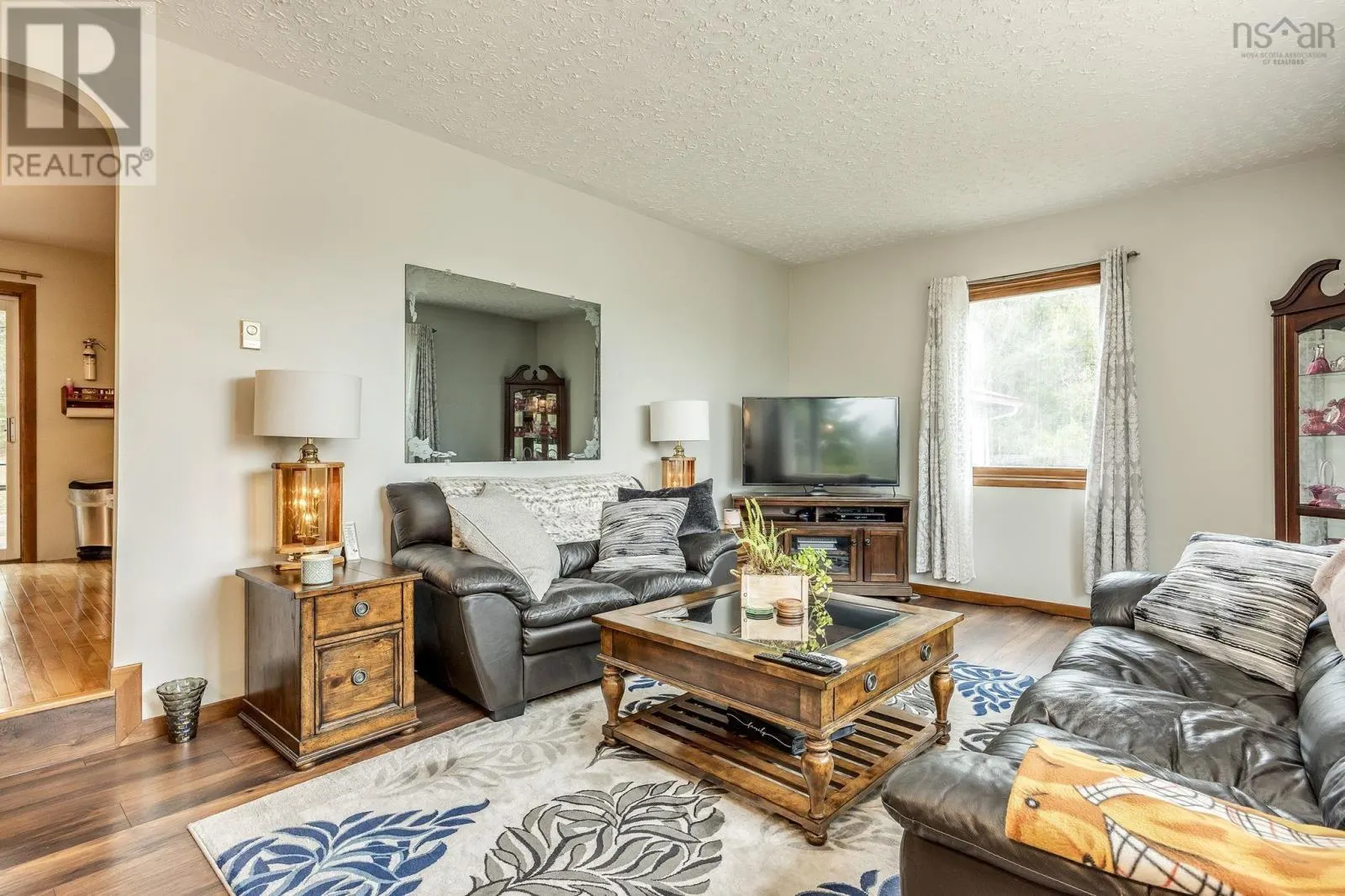 1353 Highway 1