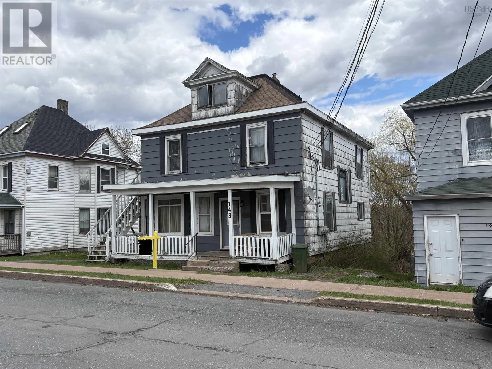 143 MacKay Street
