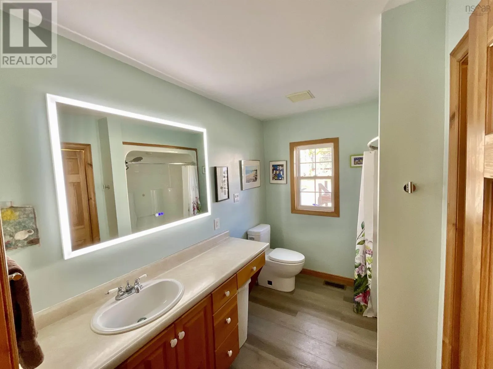 202 White Point Road