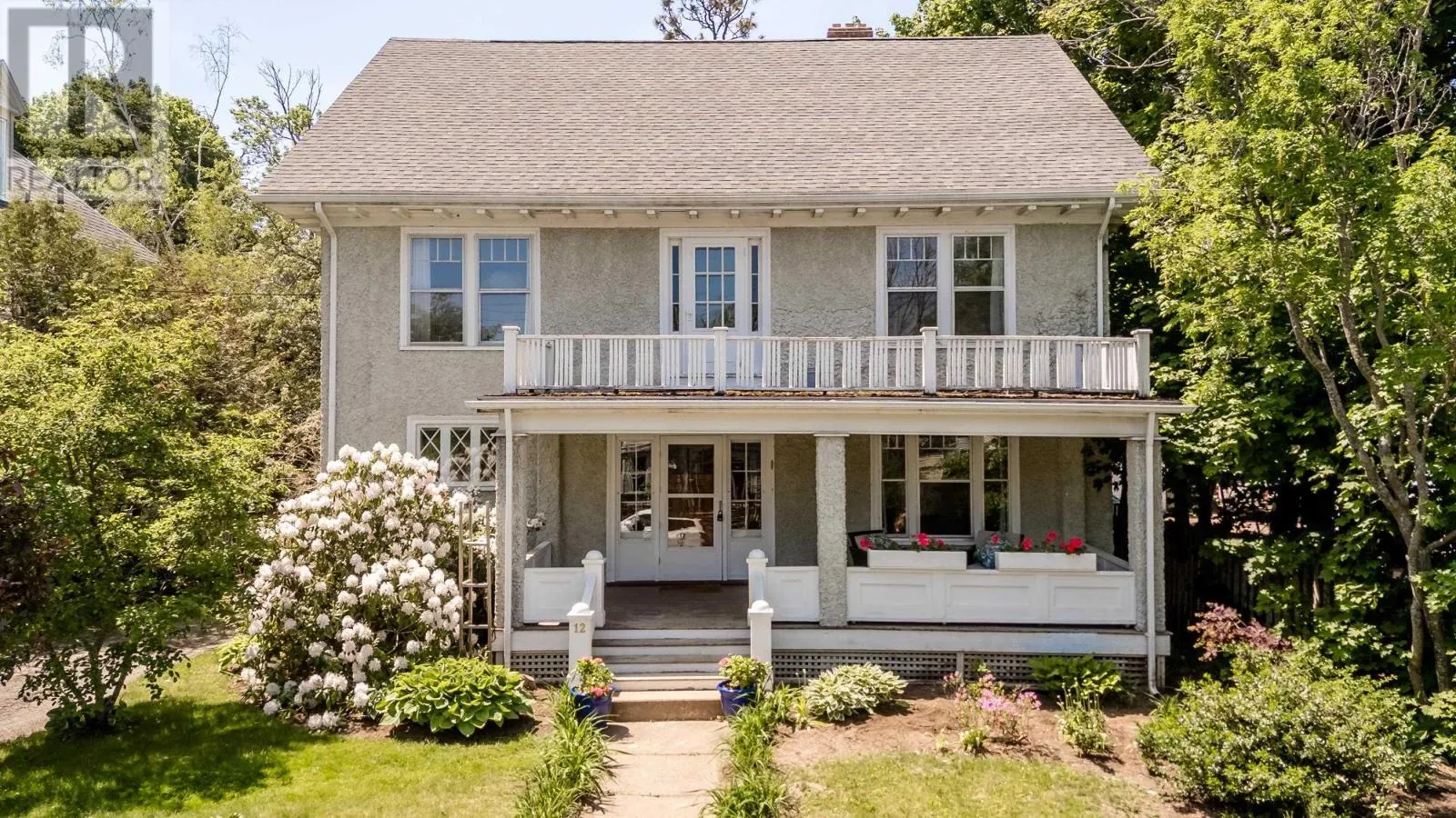 12 Linden Avenue