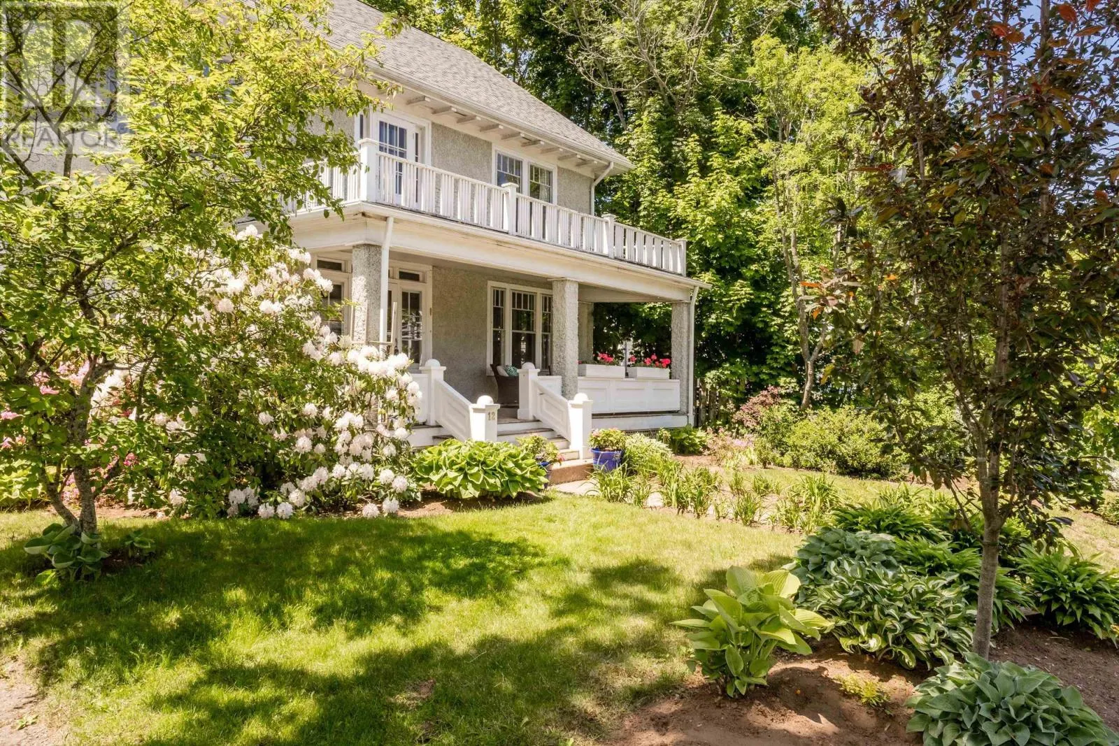 12 Linden Avenue