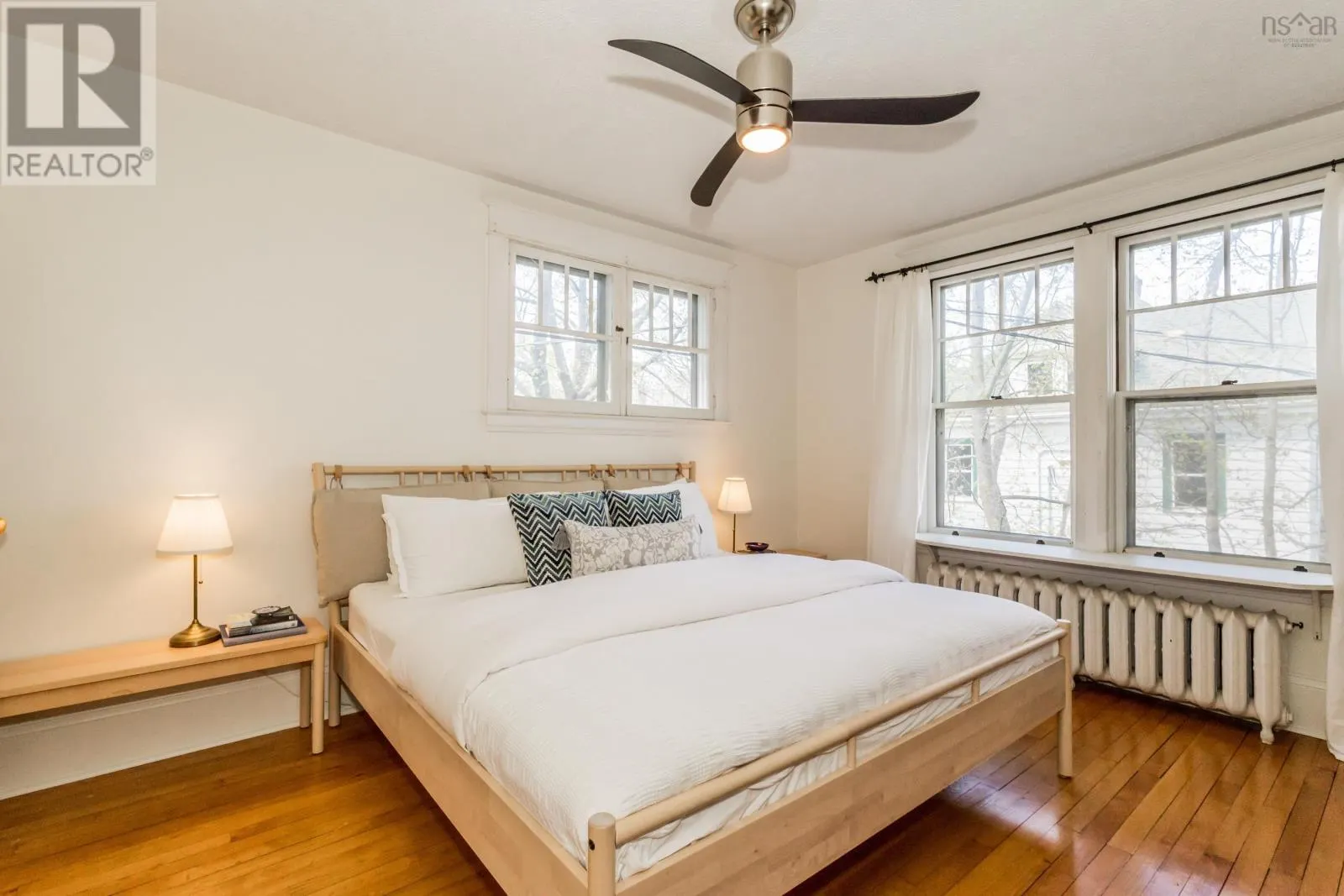 12 Linden Avenue