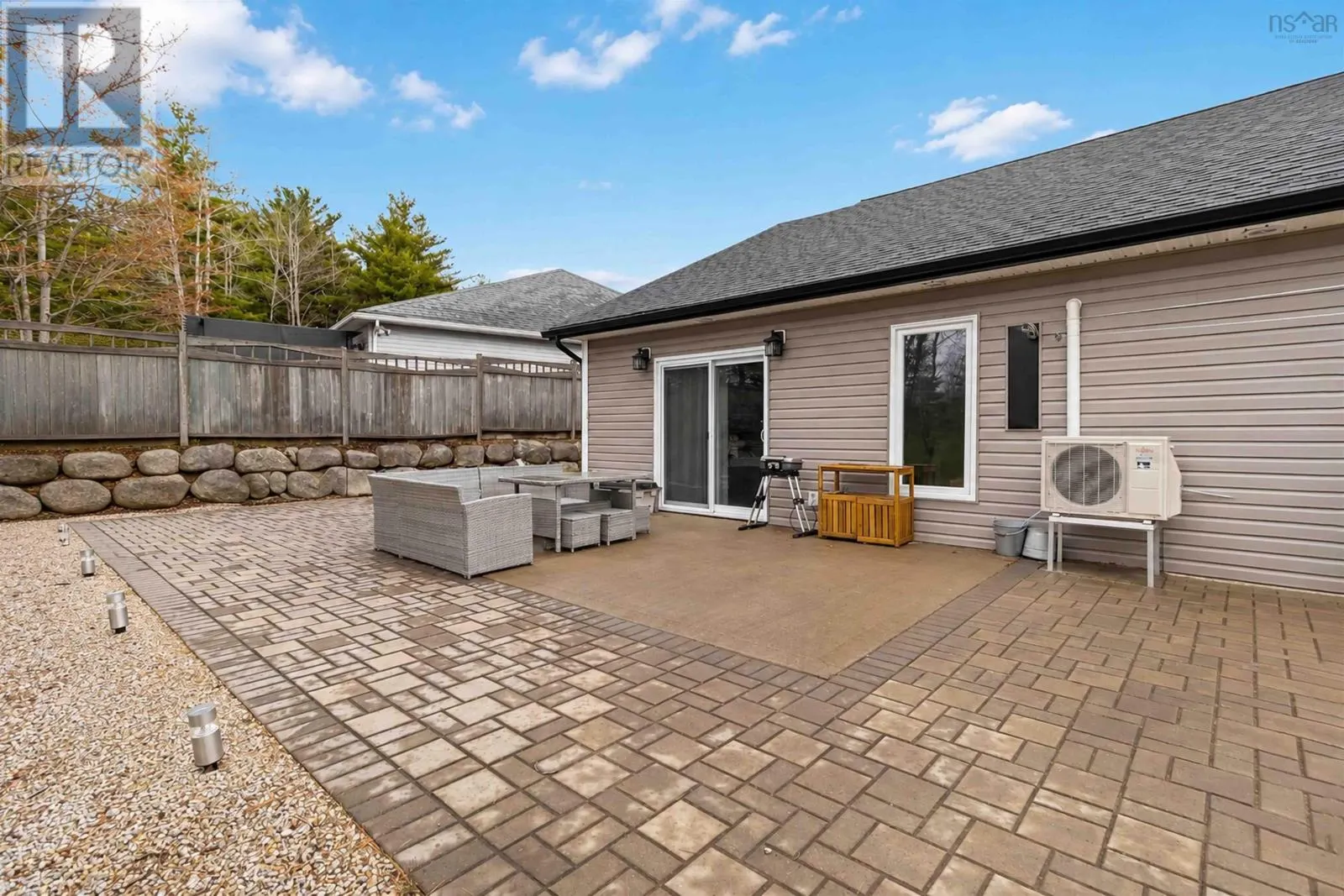 71 Acorn Drive