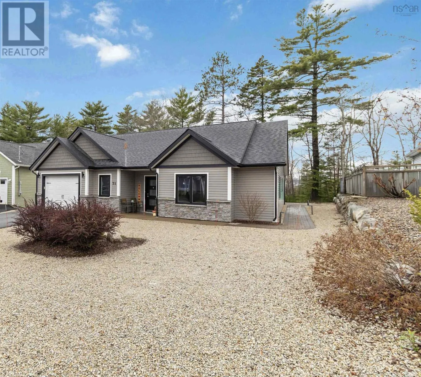 71 Acorn Drive