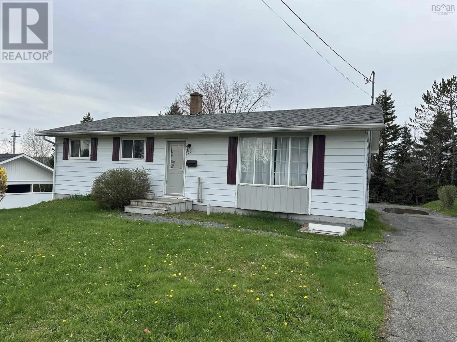32 Greening Drive