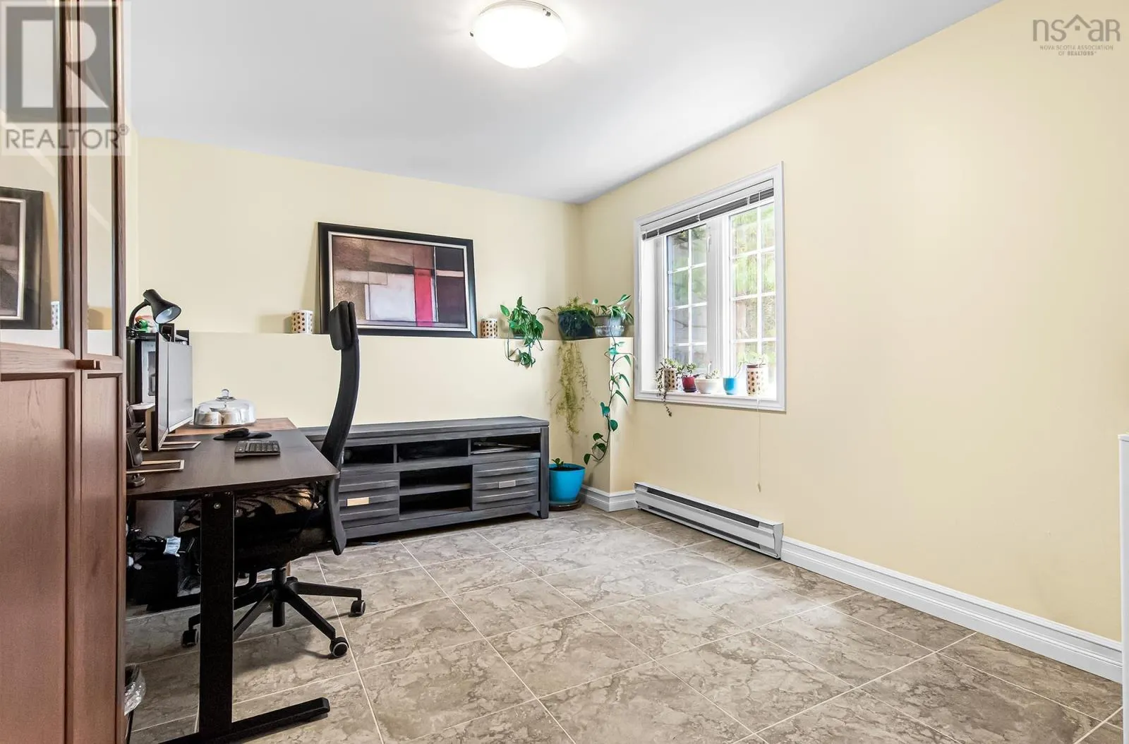 91 Ridgevale Drive