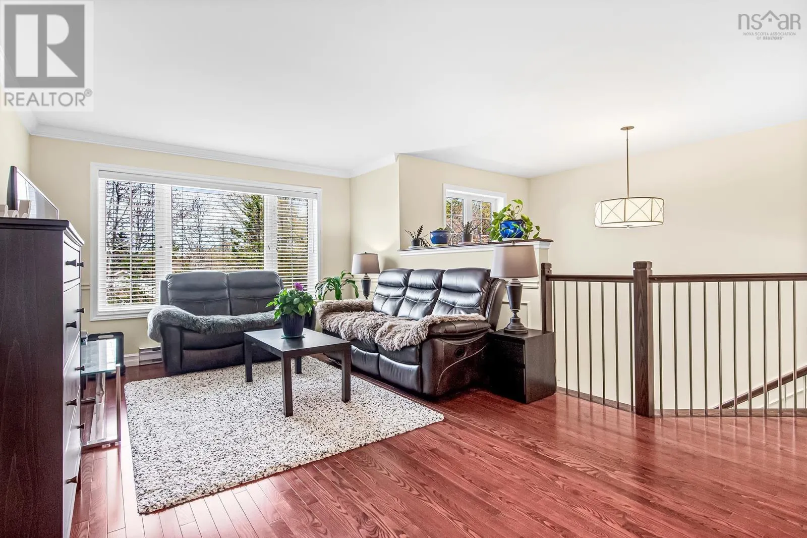 91 Ridgevale Drive