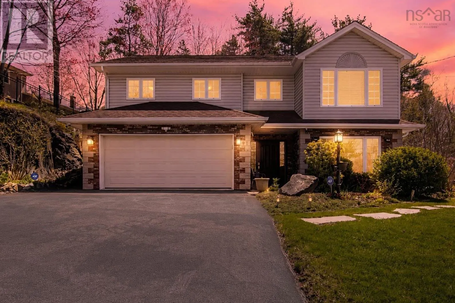 91 Ridgevale Drive