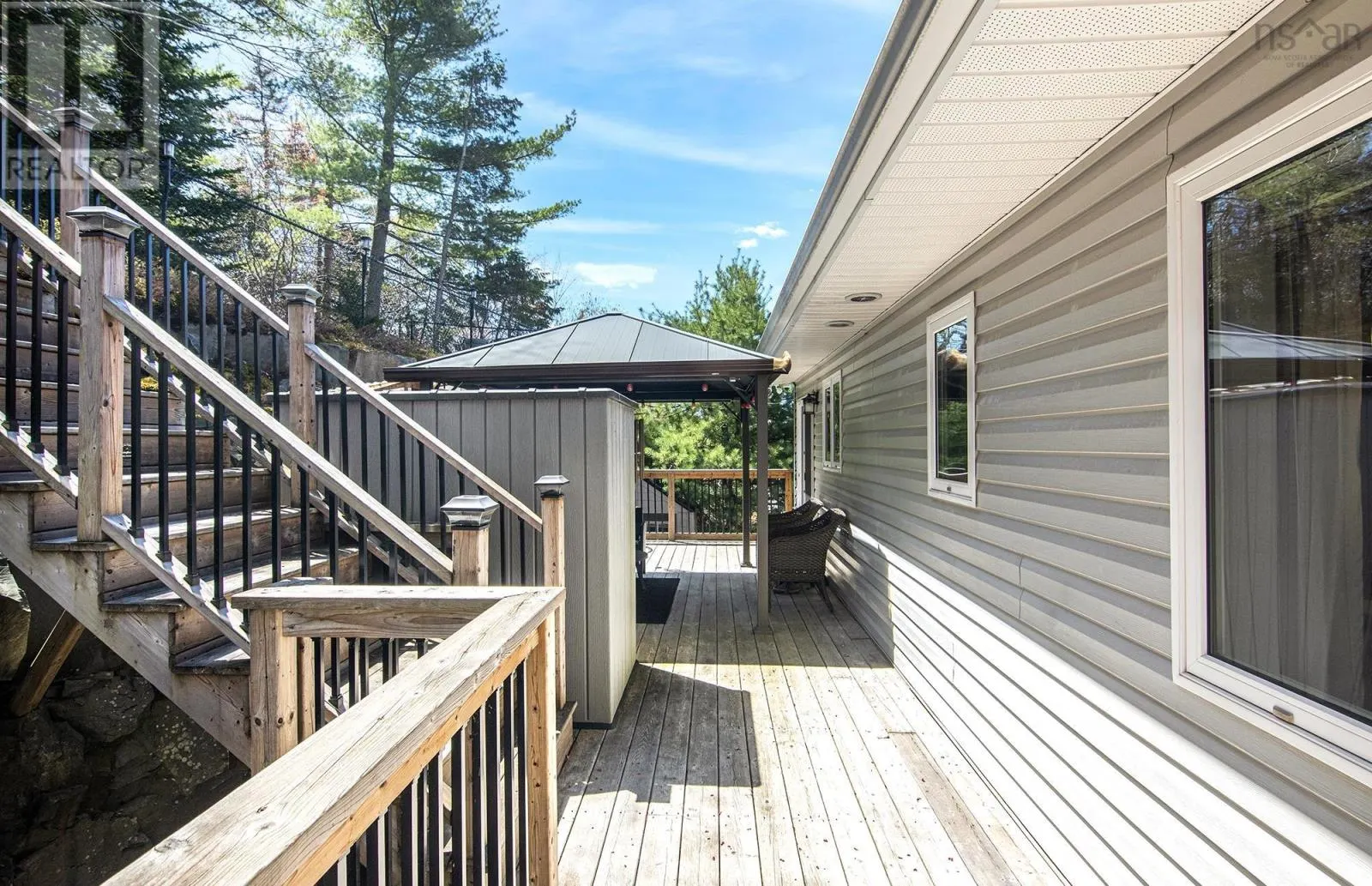 91 Ridgevale Drive