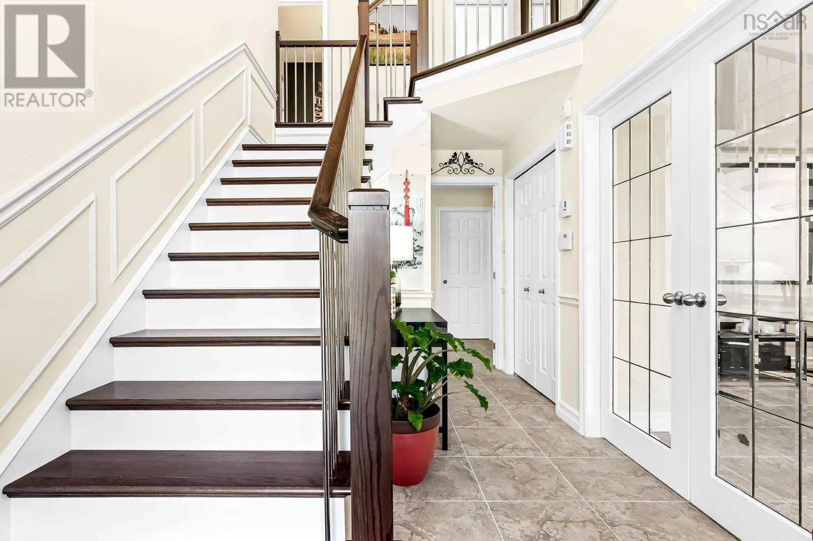91 Ridgevale Drive