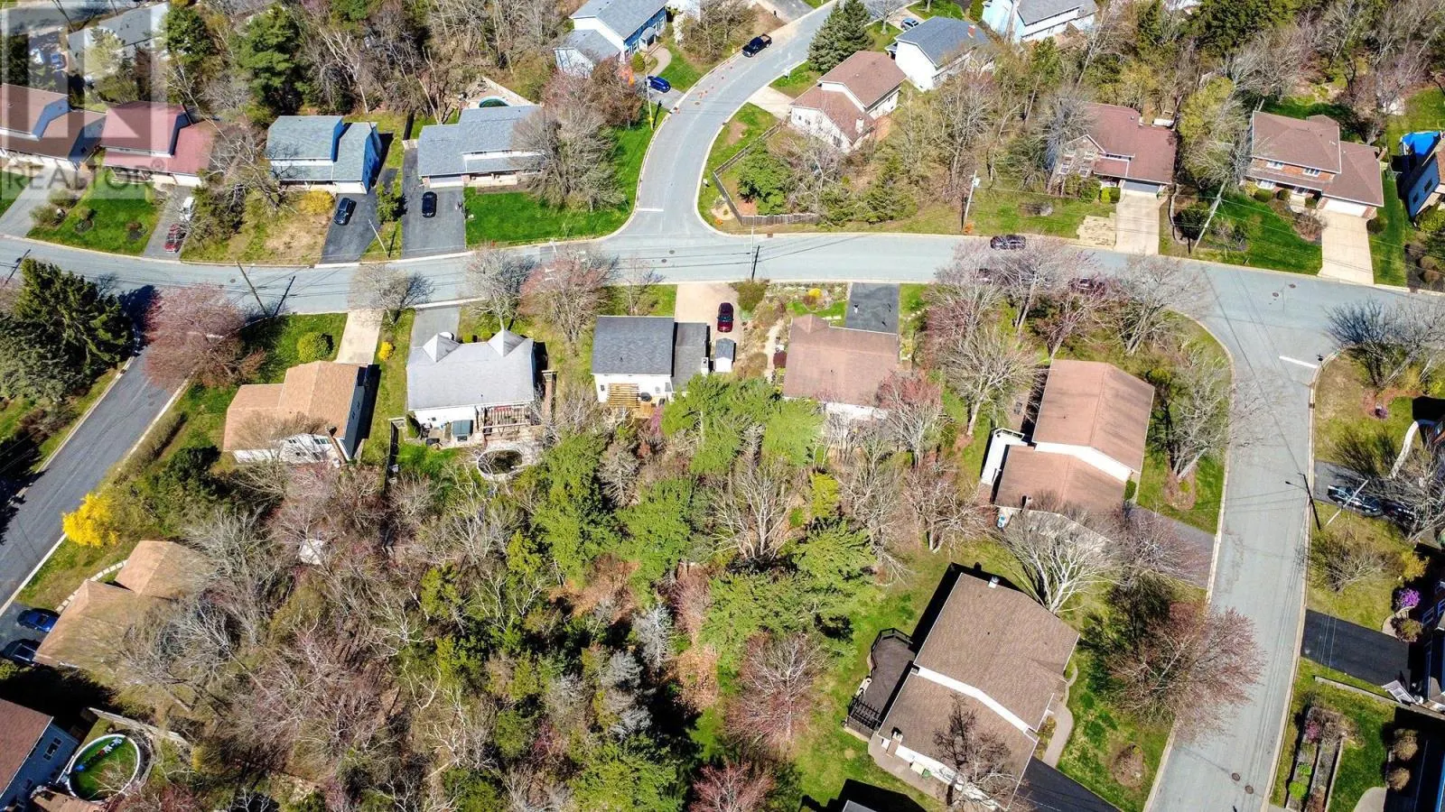 91 Ridgevale Drive