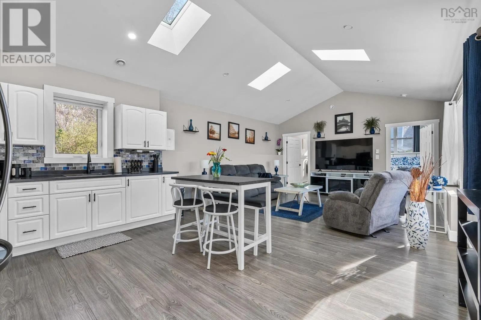 12 Wamphray Crescent