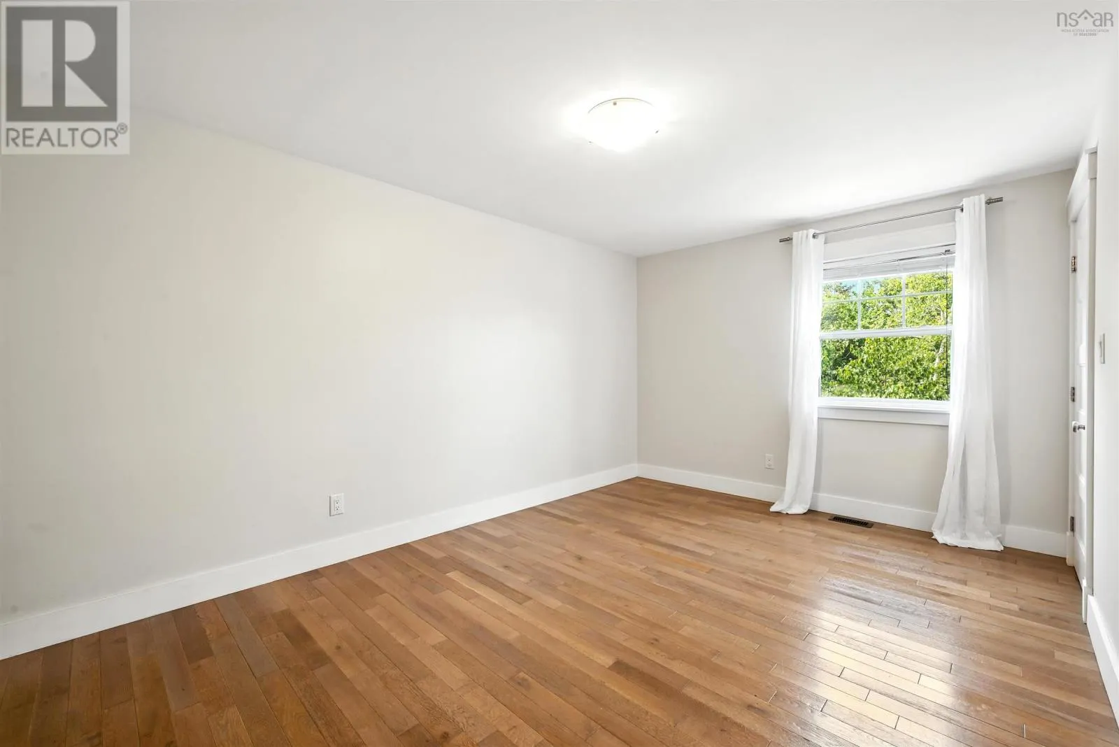 155 HollyHock Way