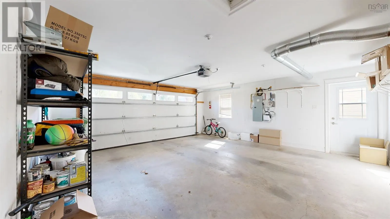 14 Roundhouse Drive
