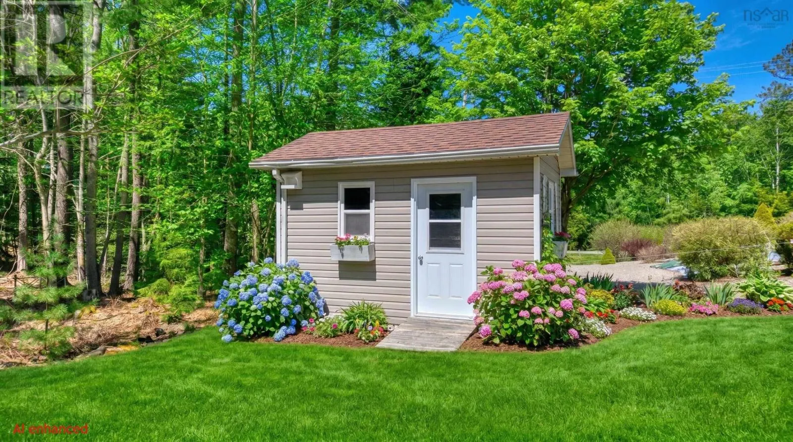 14 Roundhouse Drive