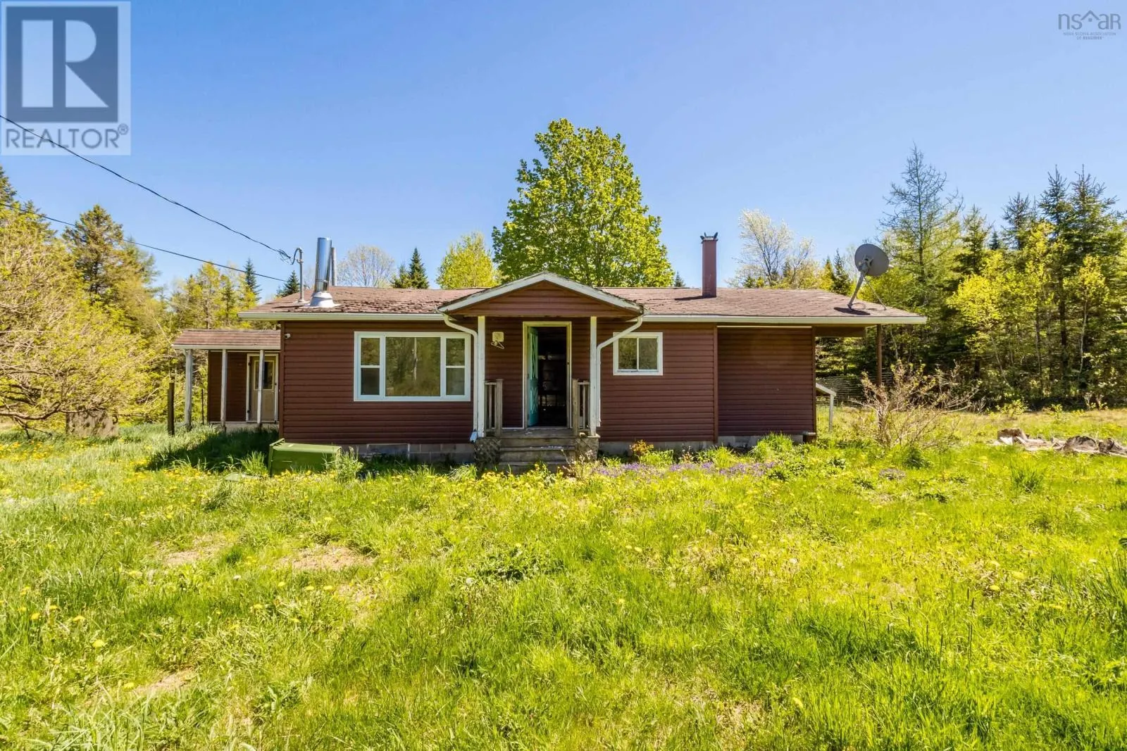 808 Newtonville Road
