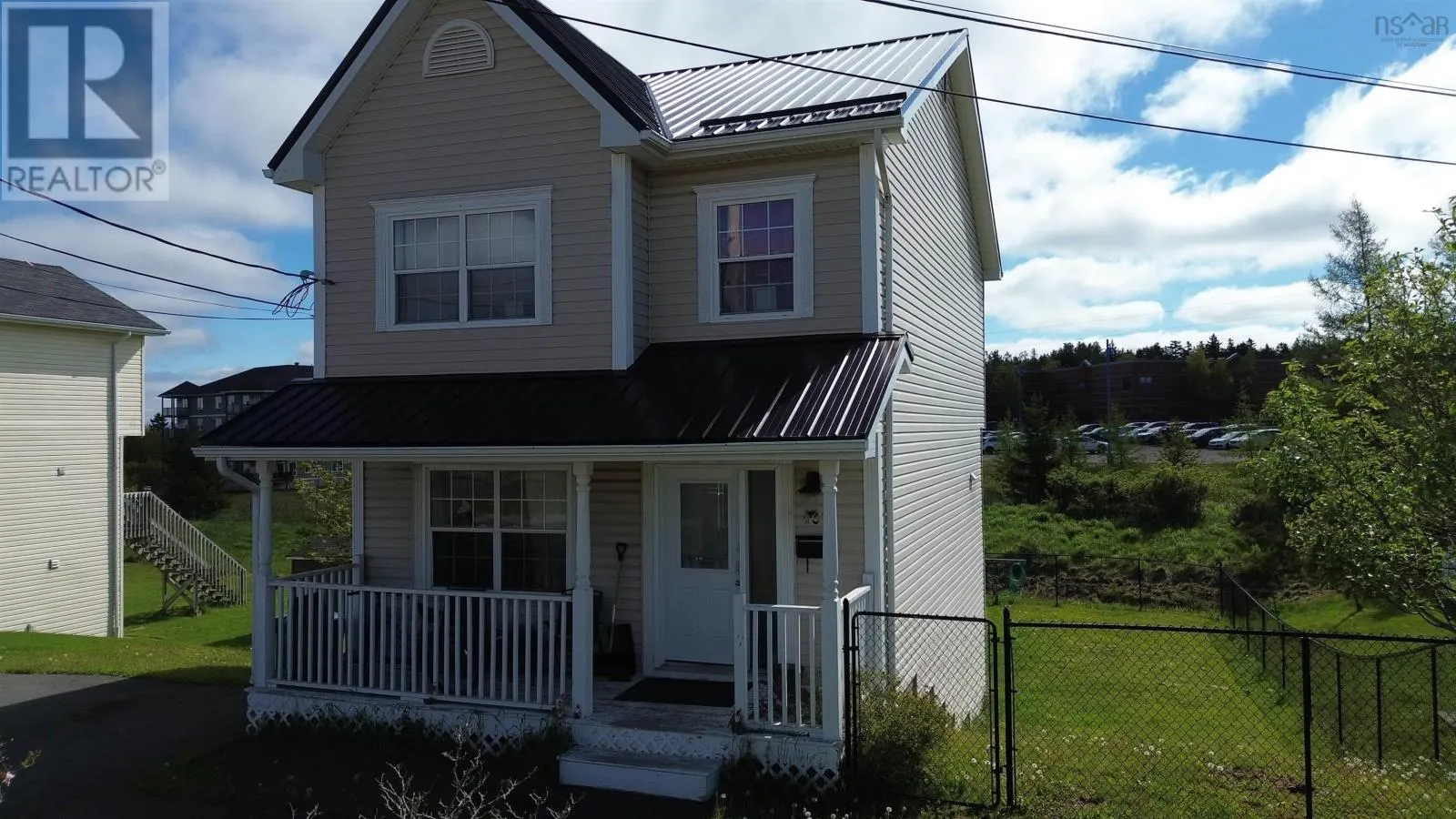 431 YOUNG Street