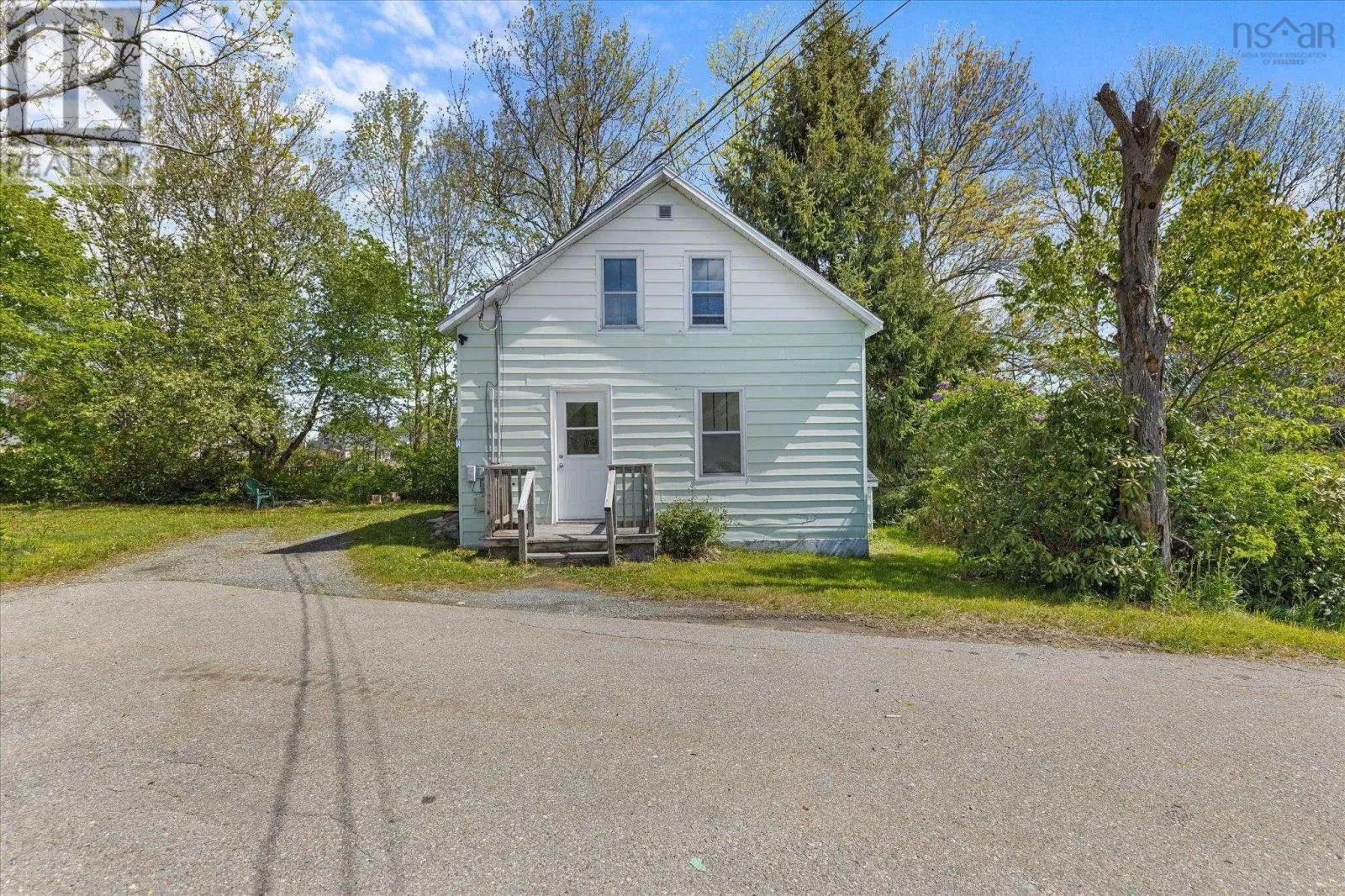 84 Lawrence Street