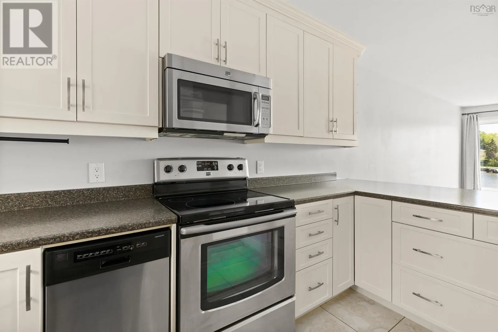 473 Shore Drive