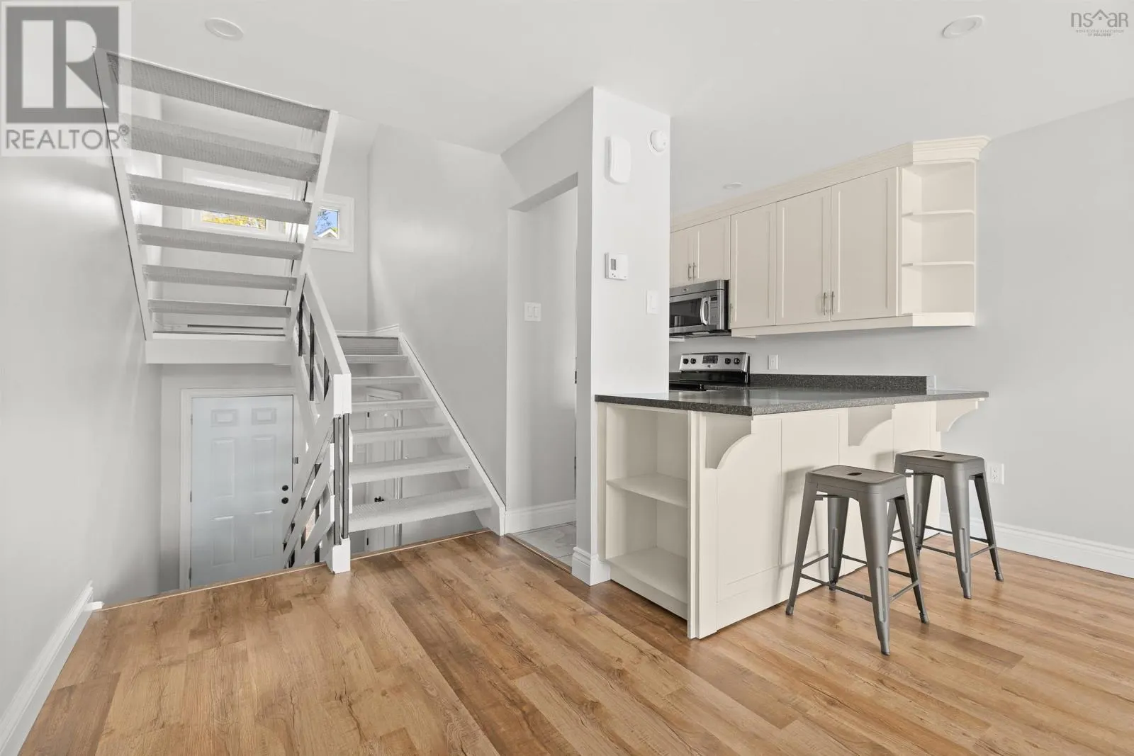 473 Shore Drive