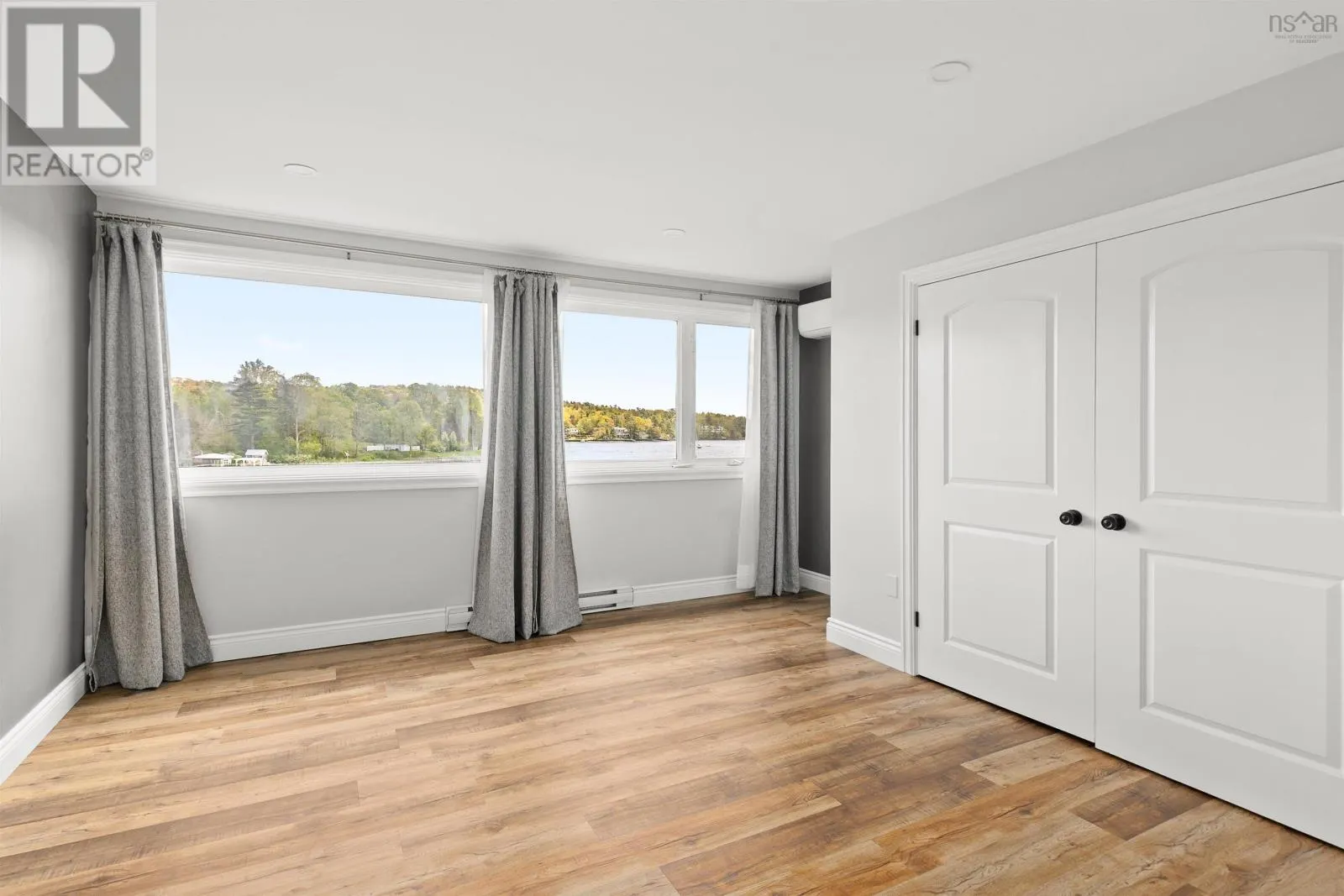 473 Shore Drive
