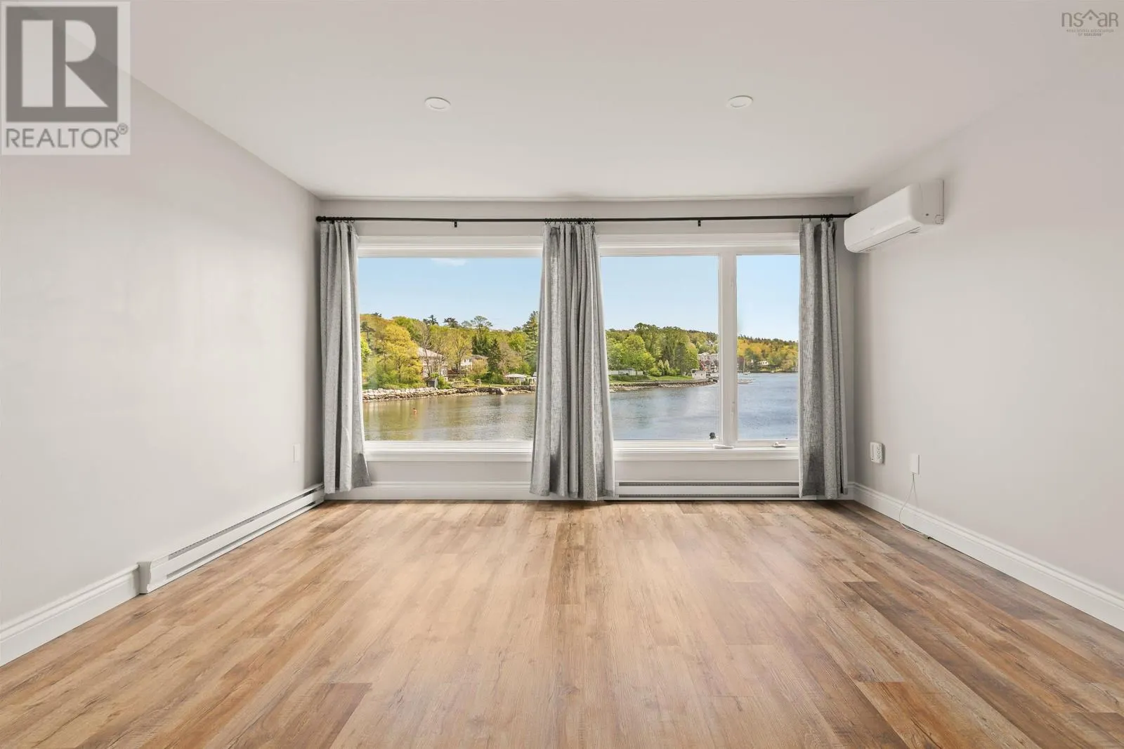 473 Shore Drive