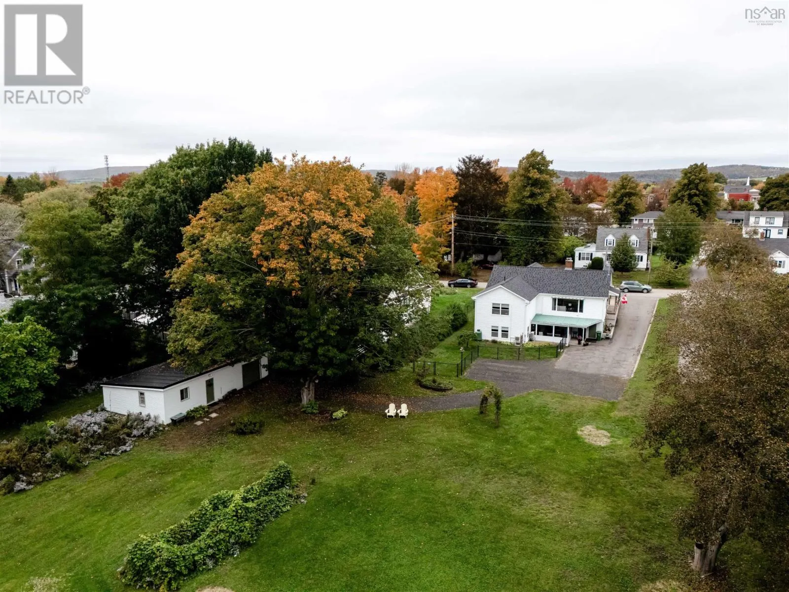10 Connaught Ave Avenue