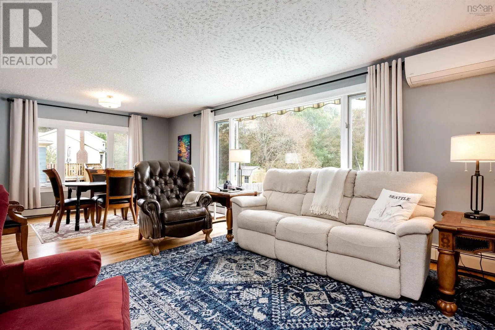 10 Connaught Ave Avenue