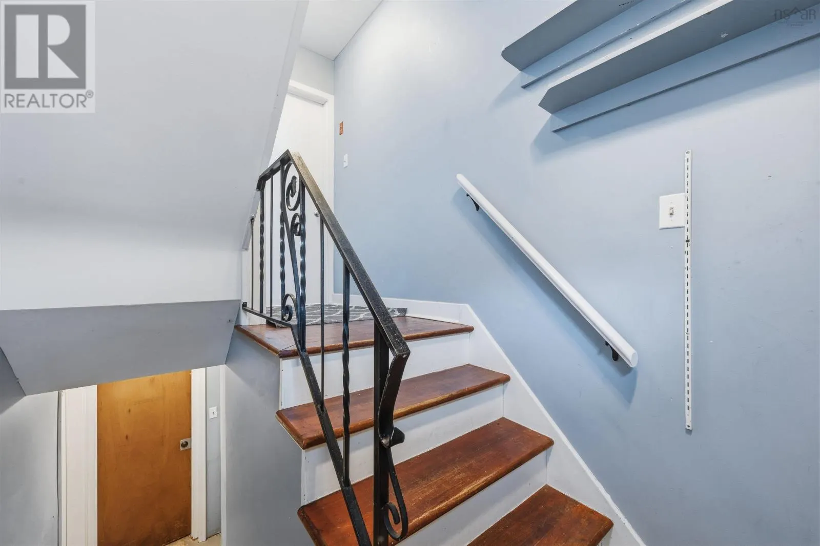 55 & 55 1/2 Glenwood Avenue