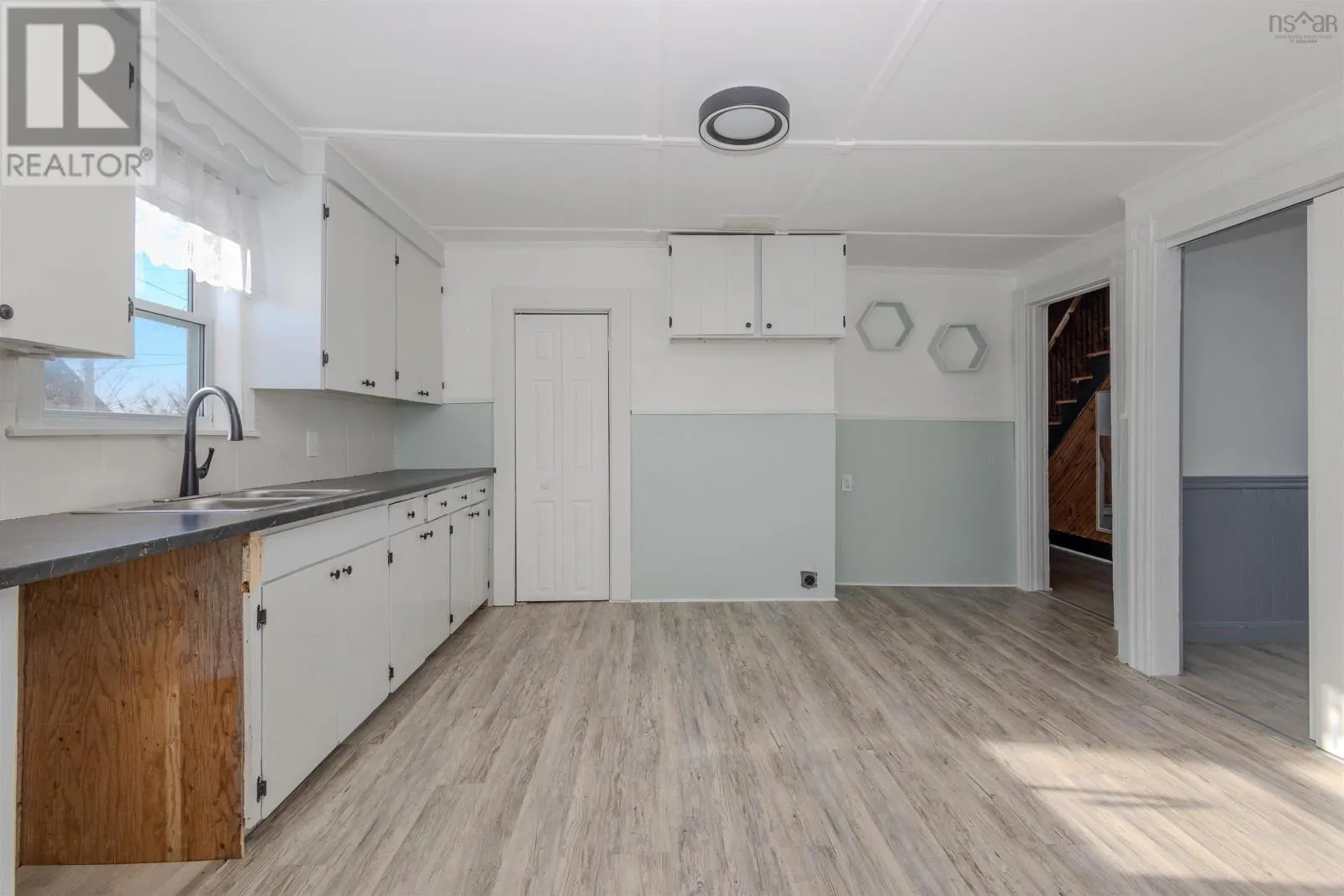 52 Pepperell Street