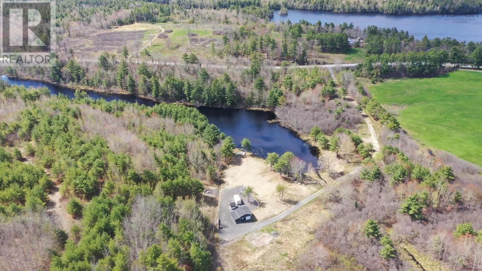 9374 Highway 8