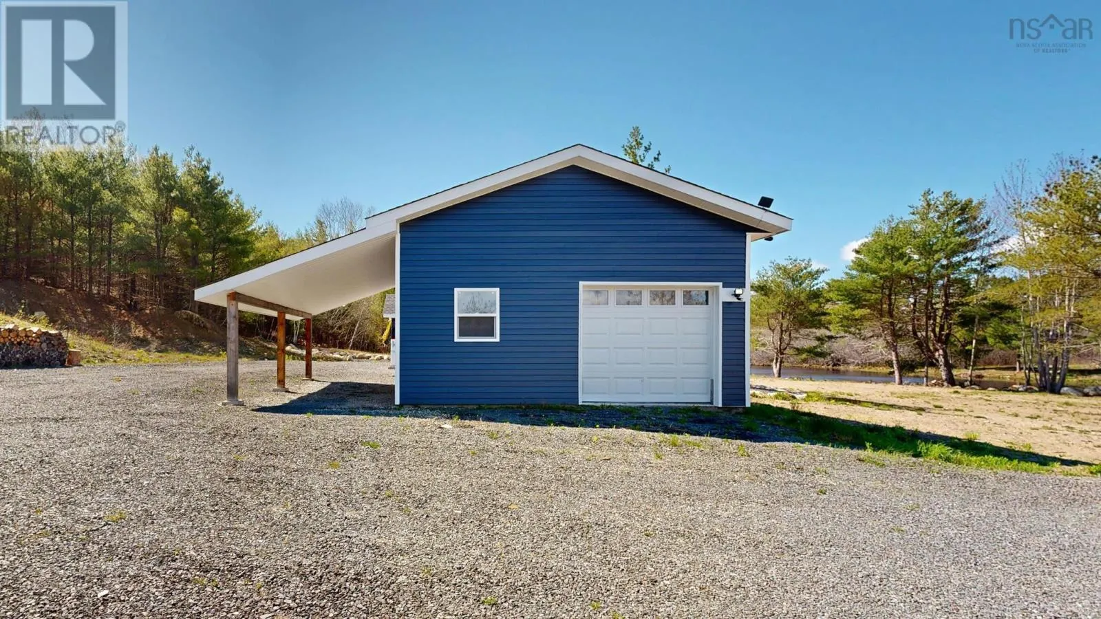 9374 Highway 8